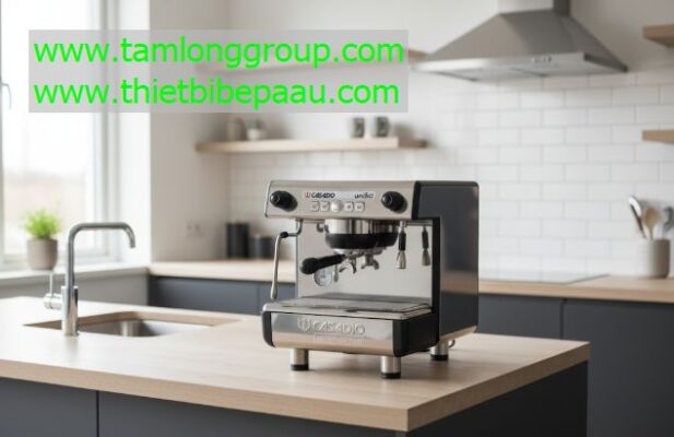 Cách Sử Dụng Máy Pha Cà Phê Casadio Để Pha Espresso Hoàn Hảo